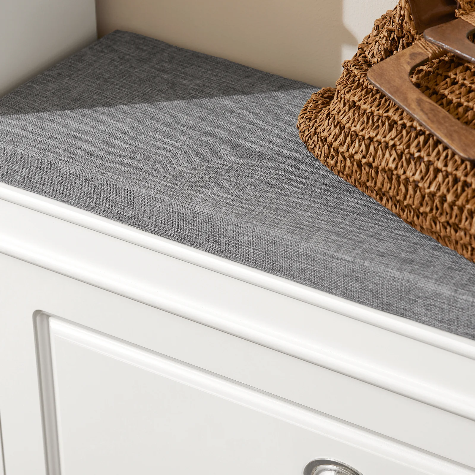 Pre-order SoBuy Set FSR82-L-W + FSR78-W – Witte Schoenenmeubel Set, Schoenenbank met Kussen + Schoenenkast met 2 Kleppen voor 8 Paar, 2-delig Halmeubel - Image 10