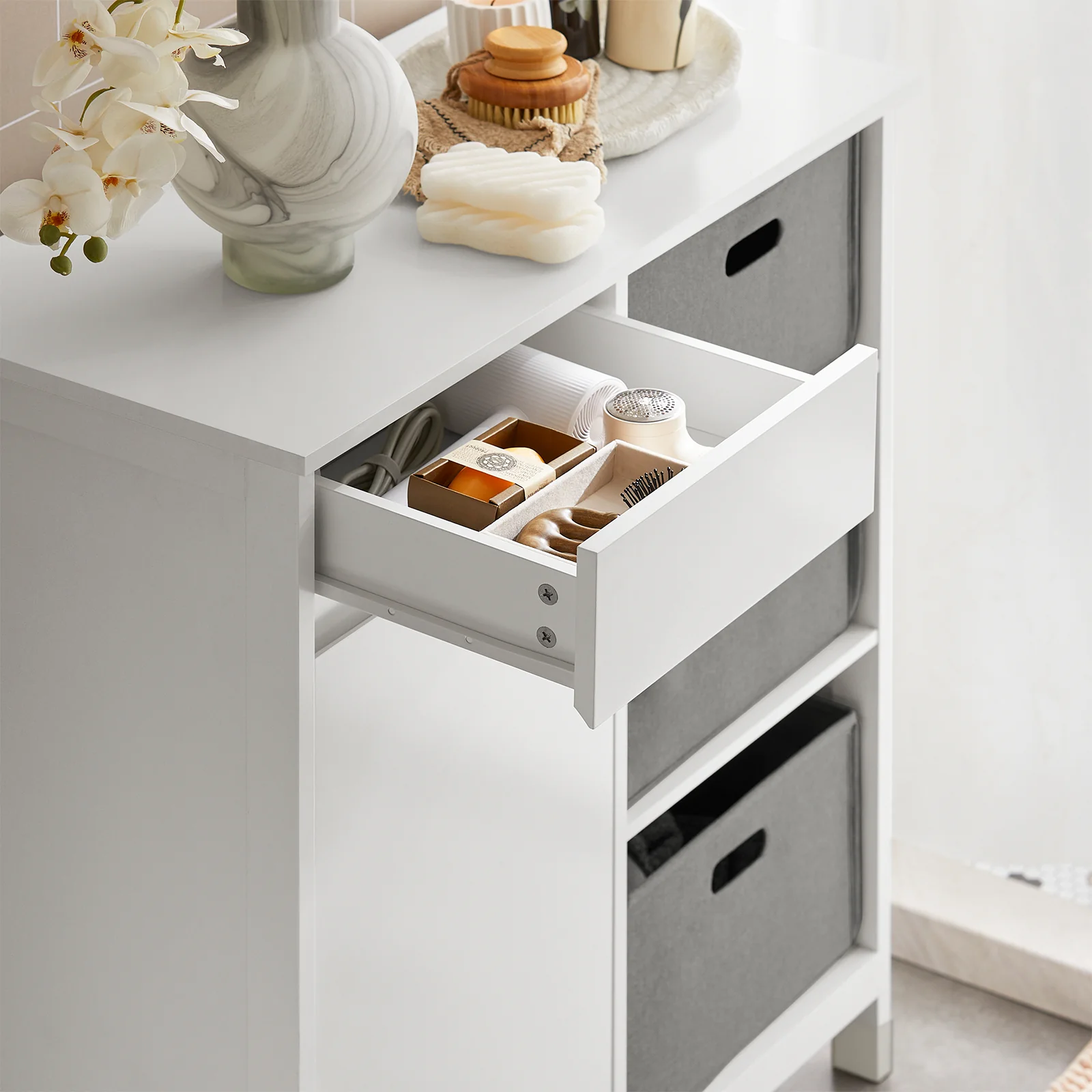 SoBuy BZR77-W Badkamerkast met Kantelbare Wasmand, Badkamermeubel met Waskast, Lage Kast, Staande Kast - Image 6