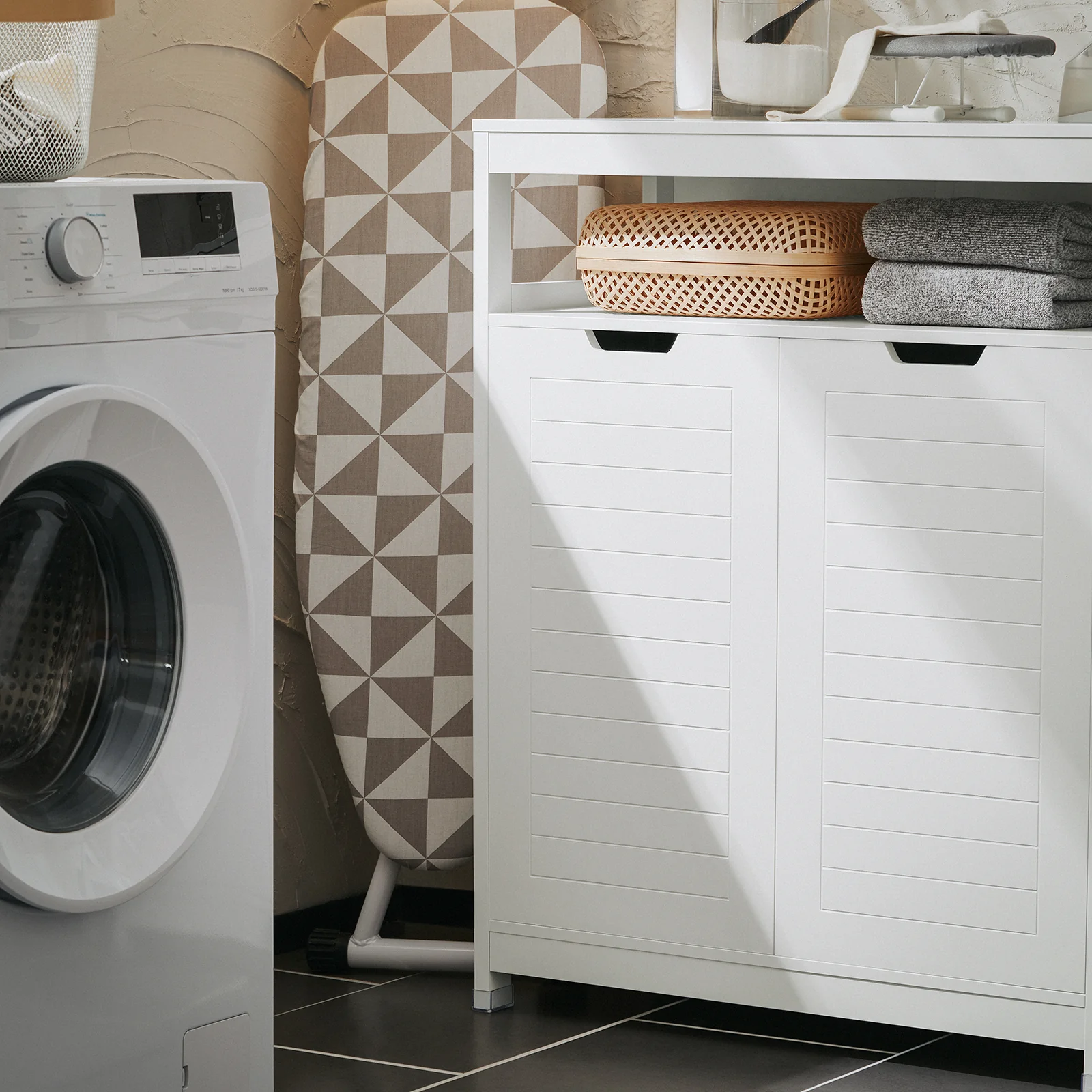 SoBuy BZR121-W Badkamerkast, Lage Kast, Smal Badkamerkastje, Badkamermeubel met 2 Deuren - Image 12