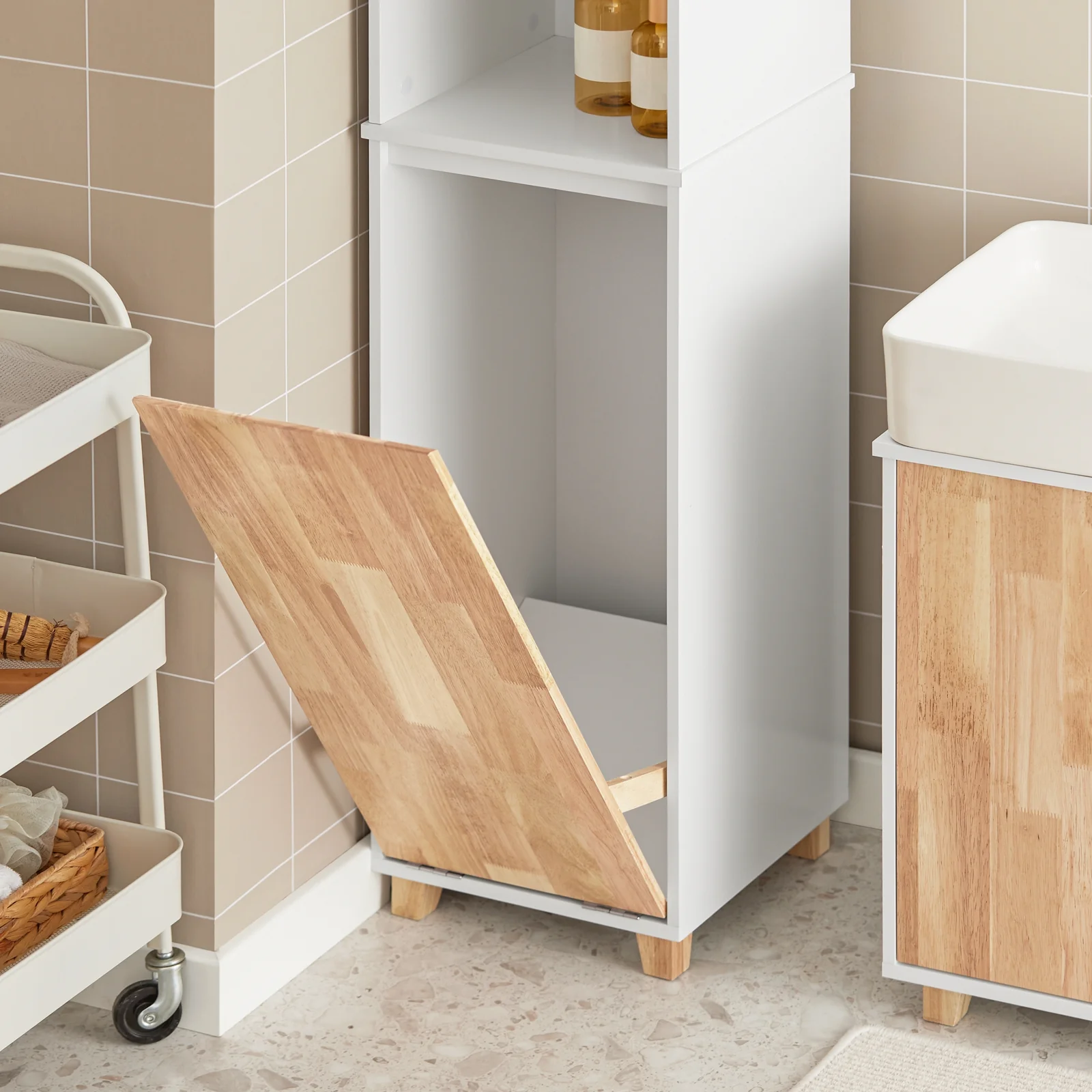 SoBuy BZR74-W Hoge Badkamerkast – Smalle Opbergkast met Wasmand, Vochtbestendig Hout, Wit-Naturel, 31x170x32 cm - Image 12