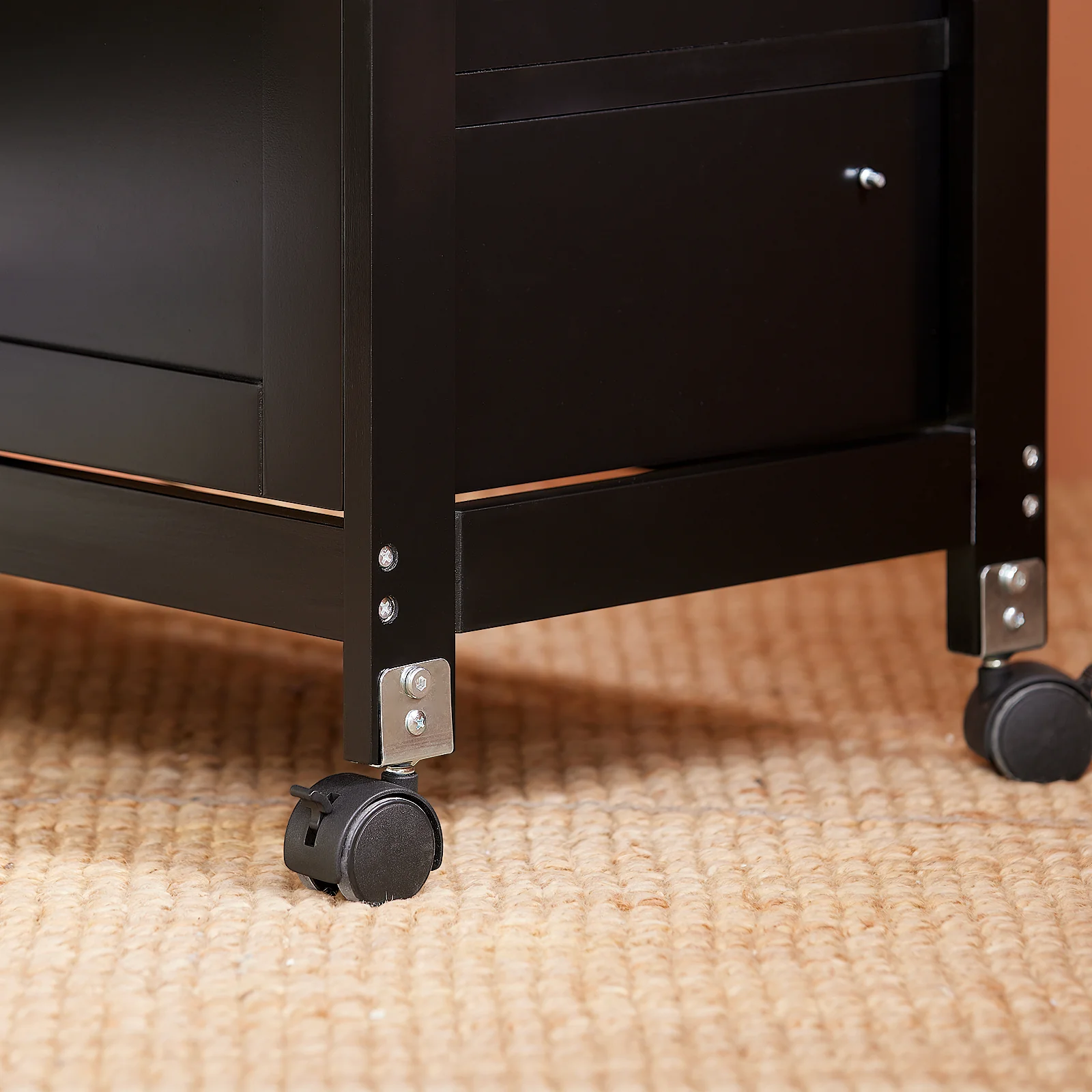 SoBuy FKW79-SCH Keukenkast op Wieltjes, Keuken Desserte met 3 Laden en 1 Verstelbaar Rek, Keukenopbergrek, L68xB38xH85cm, Zwart - Image 11