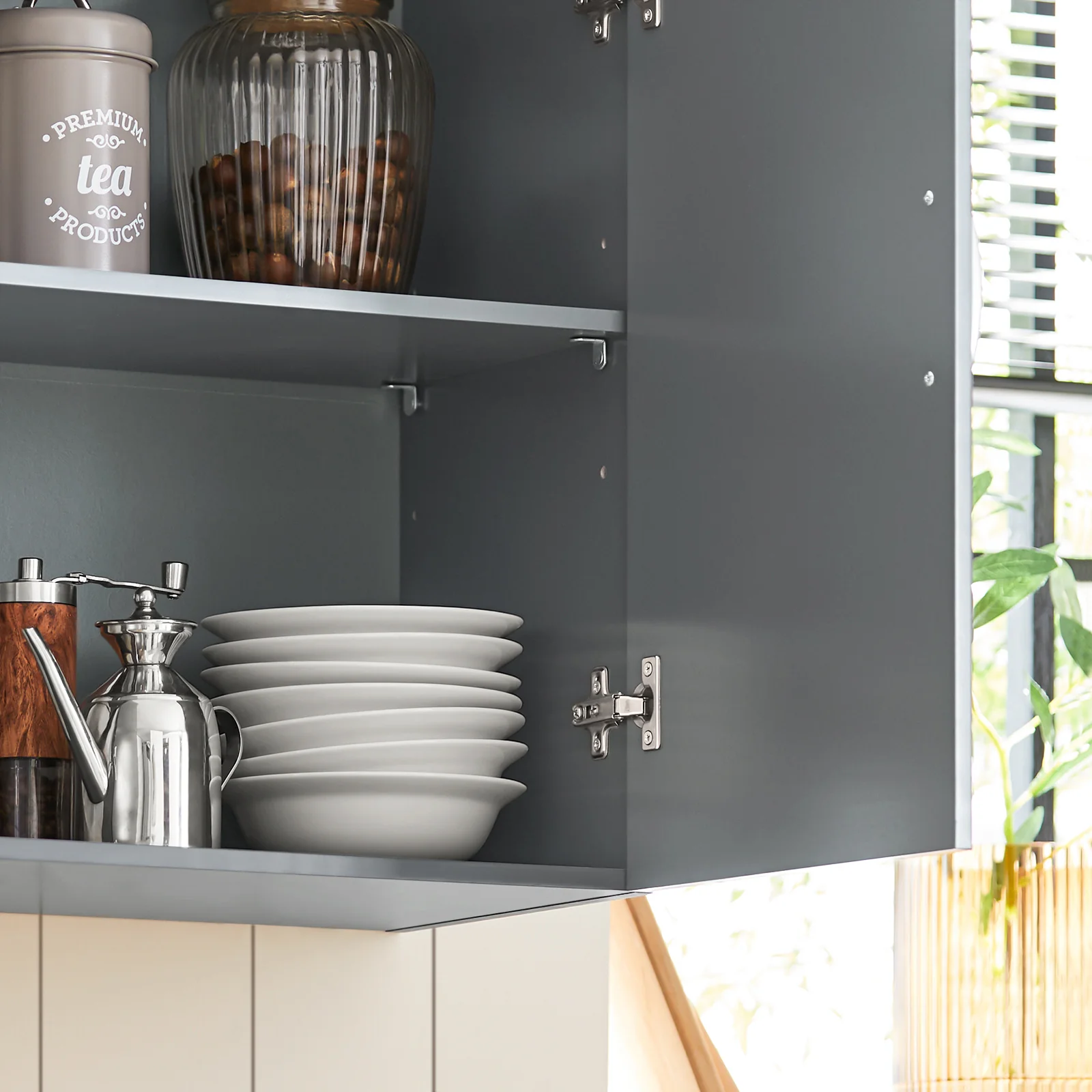 SoBuy FRG231-DG Wandkast, hangkast met 2 deuren, hangkast voor badkamer, met verstelbare plank, - Image 9