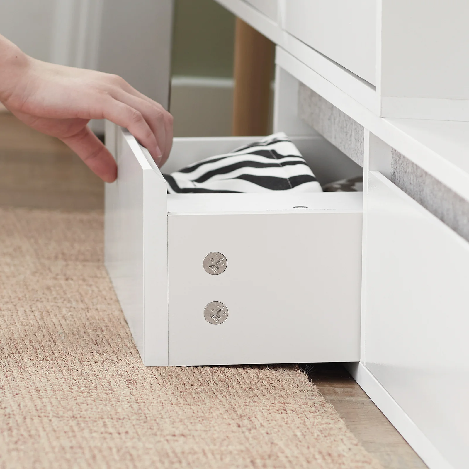 SoBuy FSR134-W Schoenenkast met Zitbank – Uitschuifbaar & Draaibaar | Entree Meubel met 2 Kleppen, 2 Deuren & 2 Lades | Wit | 124–92 x 24 x 126 cm - Image 11