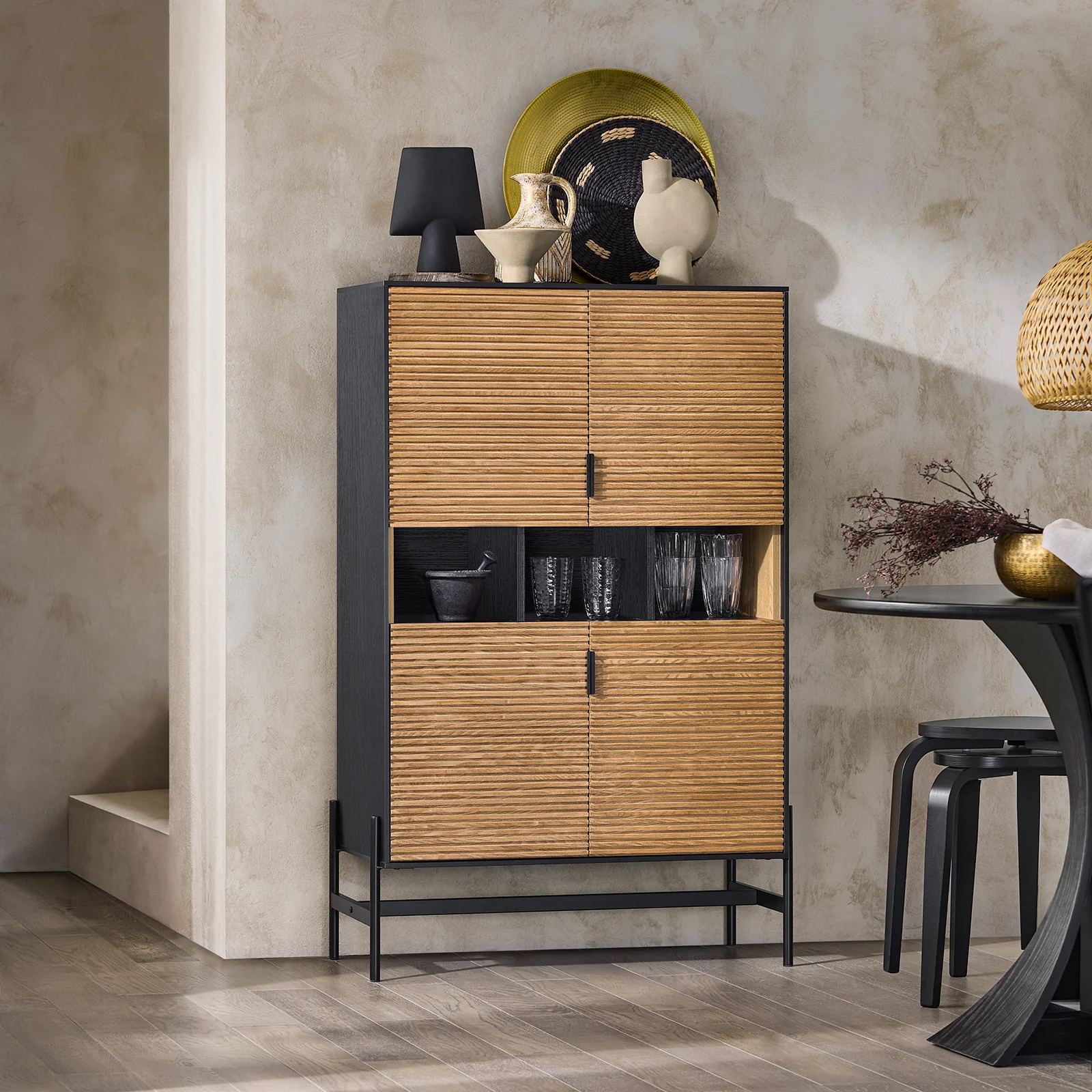 SoBuy HFSB03-SCH Keukendressoir, keukenkast, keukenservies, opbergkast voor keuken, eetkamer, woonkamer, met 3 open vakken - Image 4