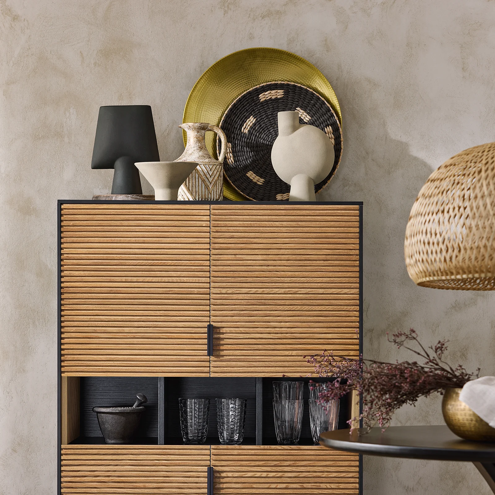 SoBuy HFSB03-SCH Keukendressoir, keukenkast, keukenservies, opbergkast voor keuken, eetkamer, woonkamer, met 3 open vakken - Image 9