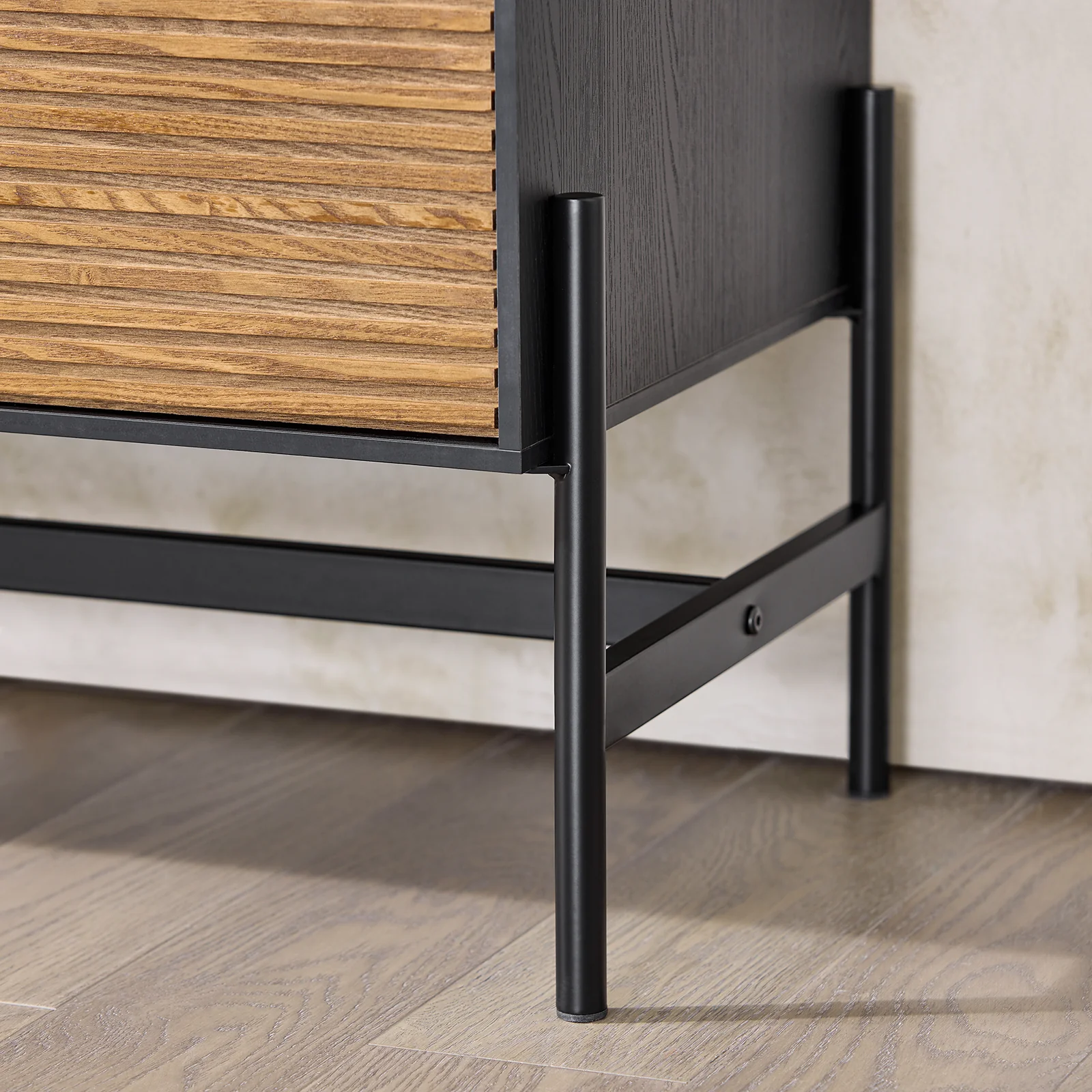 SoBuy HFSB04-SCH Dressoir, opbergkast, zijkast, opbergkast voor keuken, eetkamer, woonkamer, 2 deuren, 4 vakken, natuurlijk zwart - Image 8