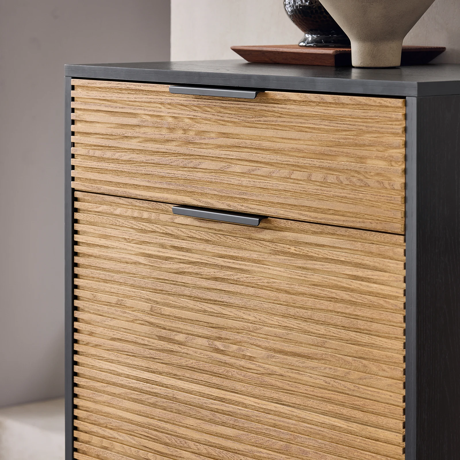 SoBuy HFSR03-SCH Schoenenkast, halmeubel, schoenenopbergkast, schoenenkast met 1 lade en 2 kleppen voor entree, hal en woonkamer - Image 6