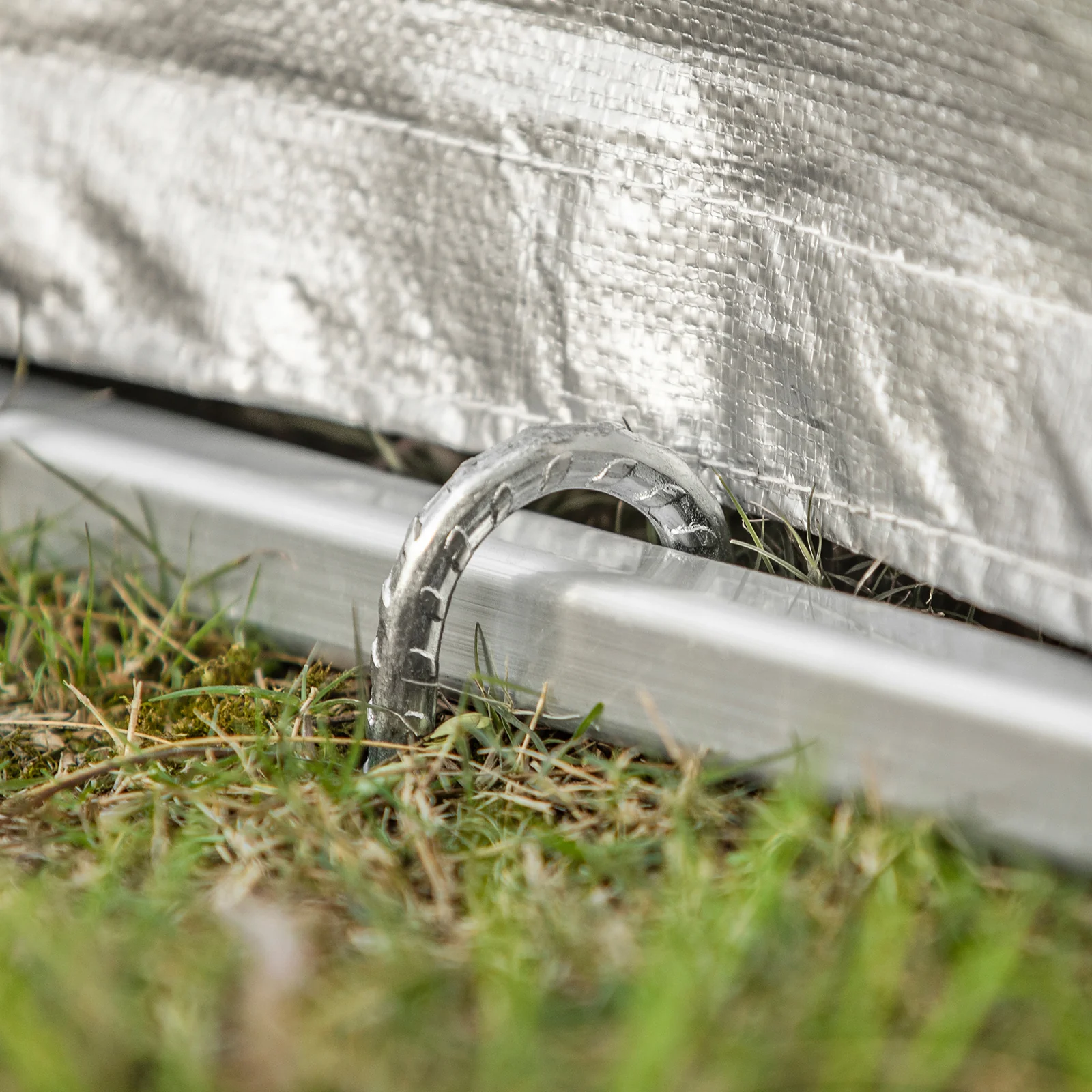 SoBuy KLS11-L Tuinhuis, Waterdichte Tuinopslag, Motor Schuur, Fiets en Gereedschap Garage, Opslagruimte en Bescherming, Zilver, 159x165x219 cm - Image 9