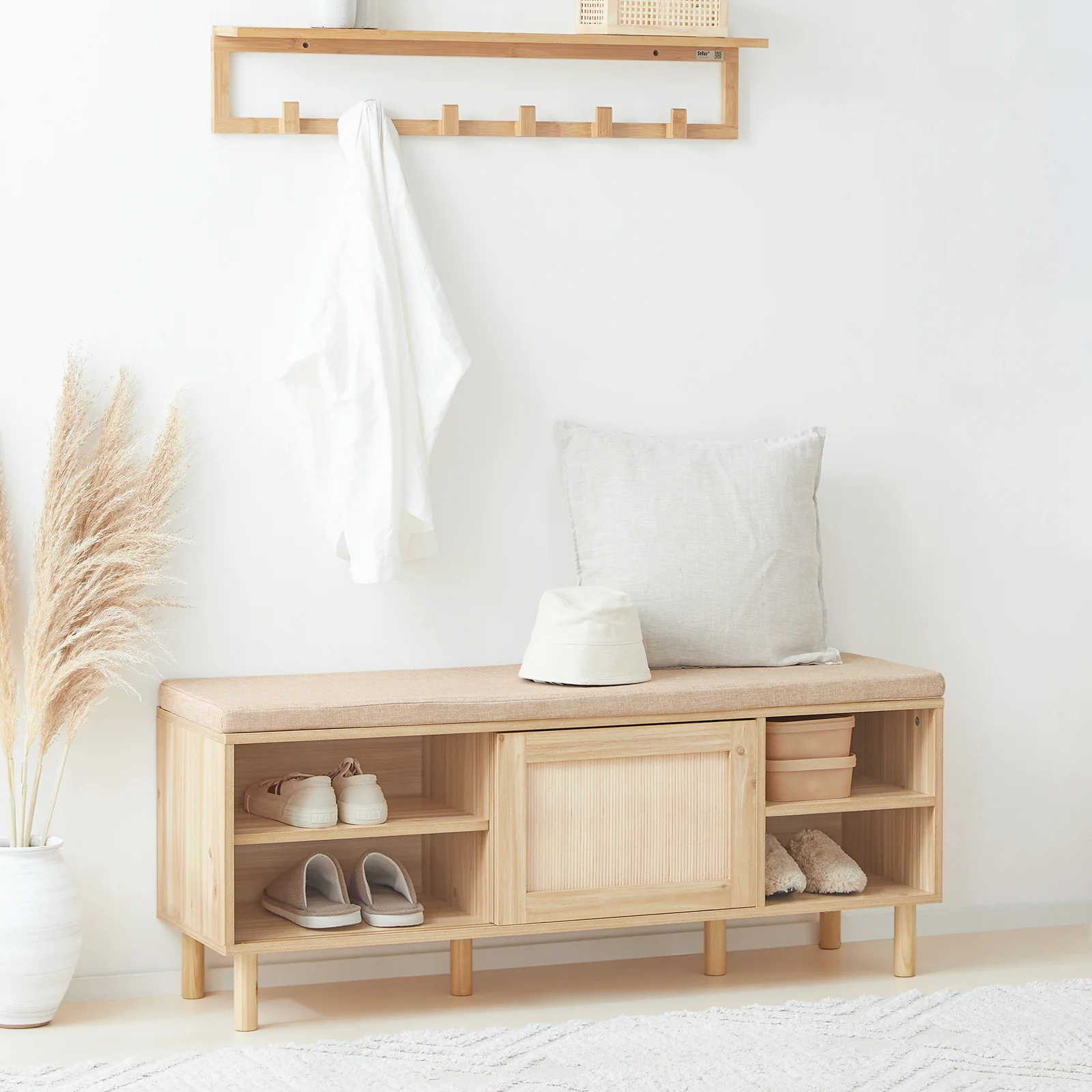 SoBuy Set FSR163-N + FSR160-N – Bamboe Schoenenmeubel Set in Natuurkleur, Schoenenbank met Kussen + Schoenenkast met 2 Kleppen, 2-delige Haloplossing - Image 3